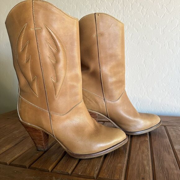 Vintage TOWN & COUNTRY Brown Leather Western style Boots Size 6b - Picture 1 of 9